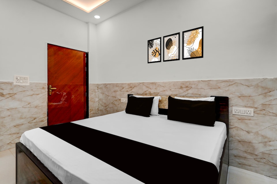 Hotel O Krishnam Sadan, Iskcon Vrindavan, Vrindavan