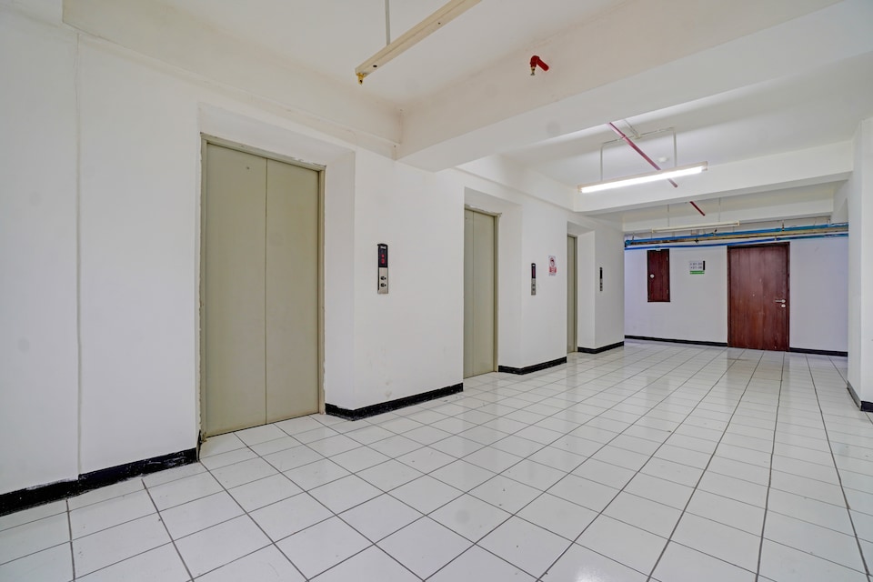 OYO 95064 Gunung Putri Skyland, Bogor, Bogor