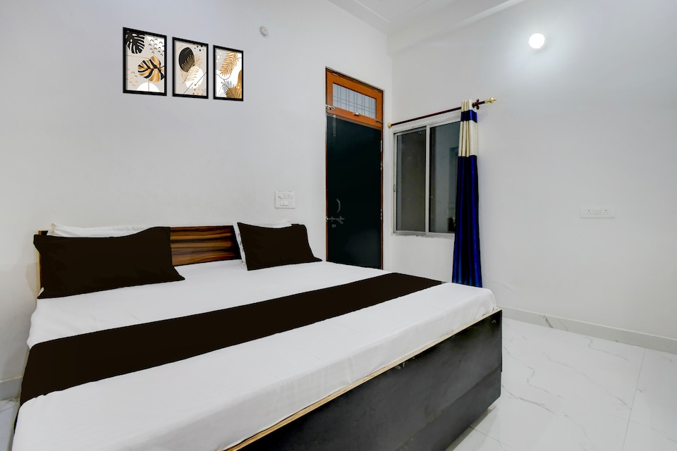 SPOT ON Manas Stay Inn, Vikas Nagar Lucknow, Lucknow