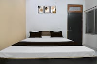 SPOT ON Manas Stay Inn