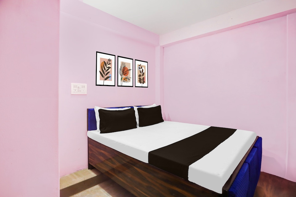 SPOT ON Hotel Welcome Inn, Mumfordganj Allahabad, Prayagraj