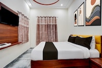 OYO Hotel O PALACE HOME STAY