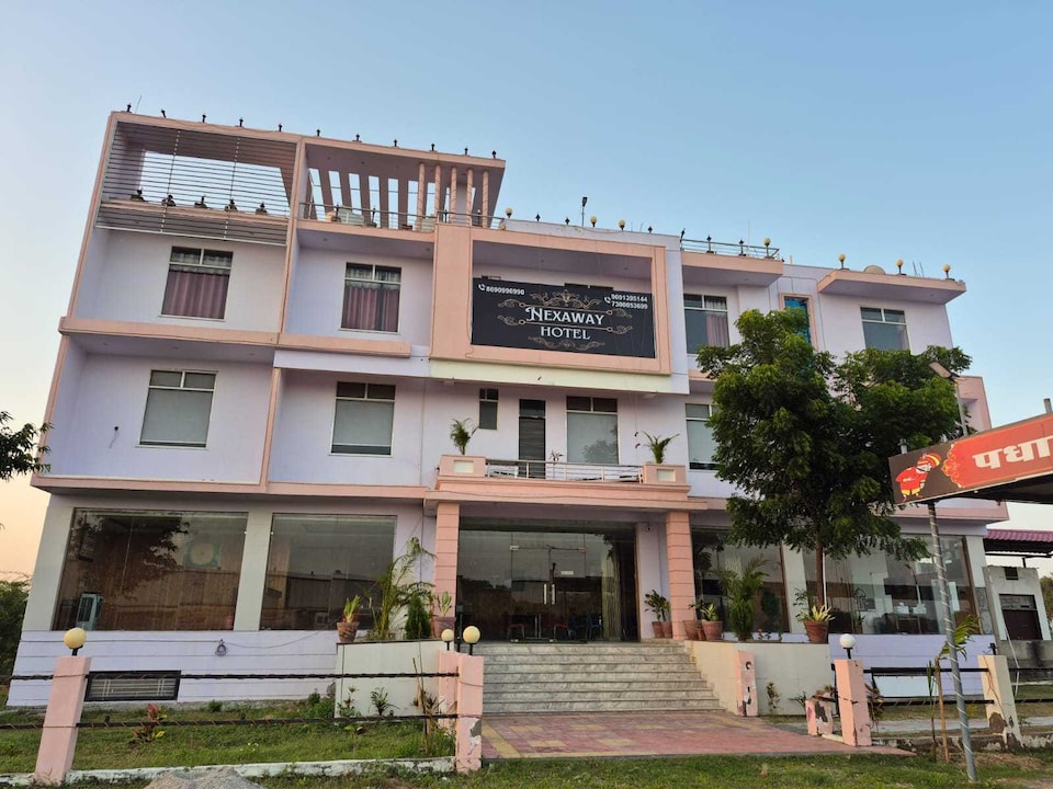 SPOT ON Nexaway Hotel, Neota, Neota