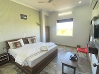 SPOT ON Nexaway Hotel