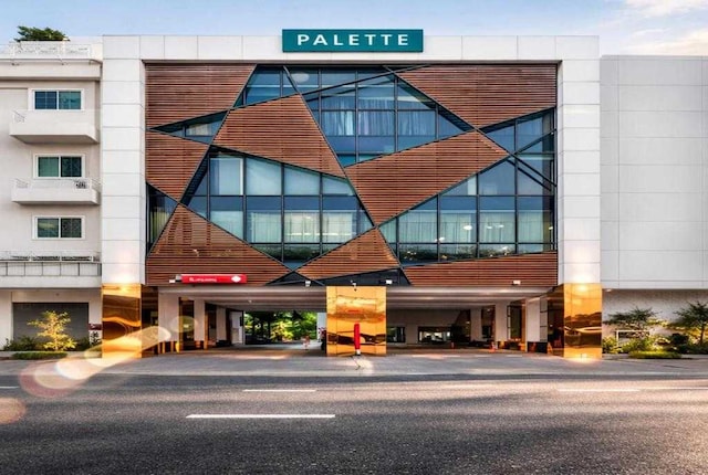  Palette Hi Hotel Bangkok