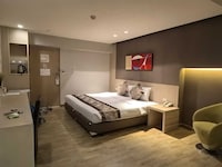  Palette Hi Hotel Bangkok