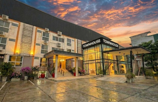 Dancenter Collection O Mahidol Chiangmai