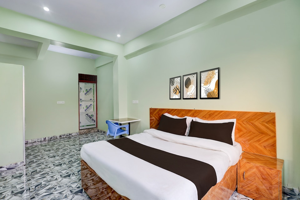 Hotel O The Royal King Hotel , IIT Kanpur, Kanpur