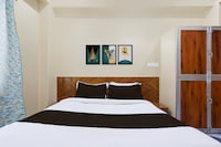 Hotel O The Royal King Hotel 