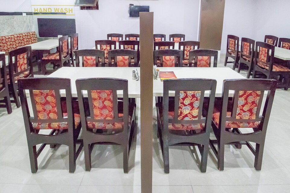 Hotel O New Platinum opp New malakpet metro station, LB Nagar-Ramoji, Hyderabad