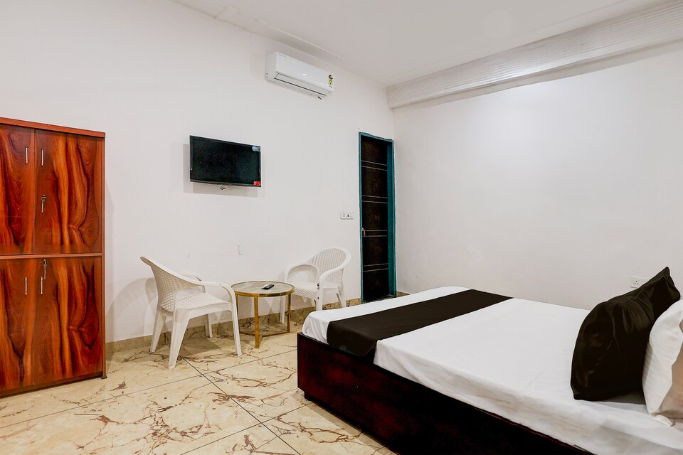 Hotel O Yashdeep Hotel , Greater Noida, Noida