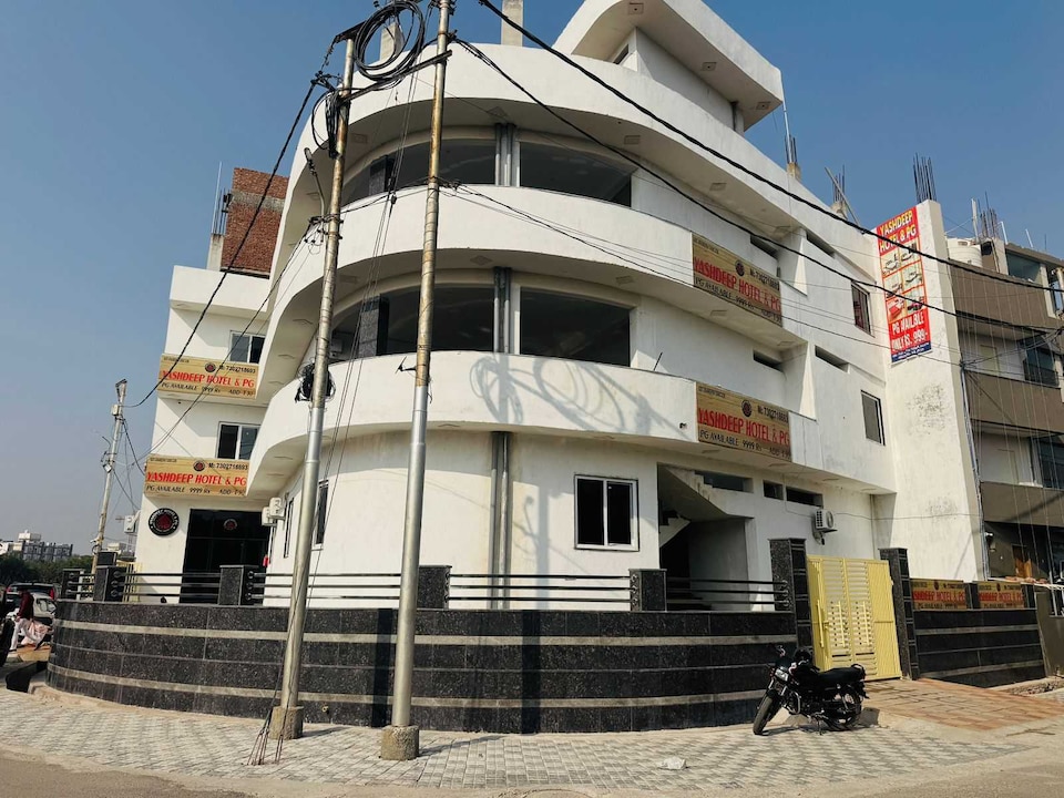 Hotel O Yashdeep Hotel , Greater Noida, Noida