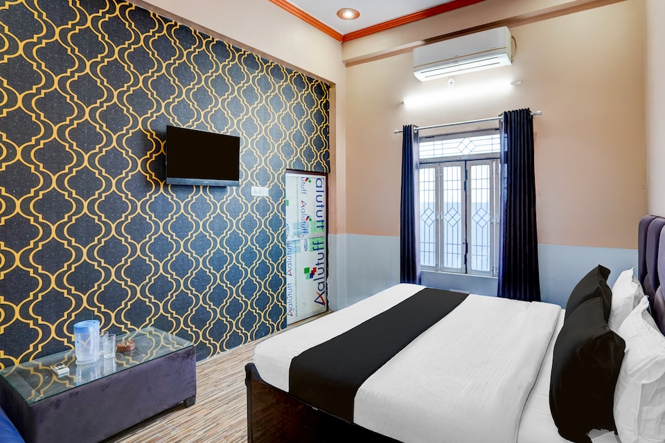 SPOT ON Bhatiya Palace, IIT Kanpur, Kanpur