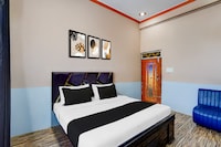 SPOT ON Bhatiya Palace