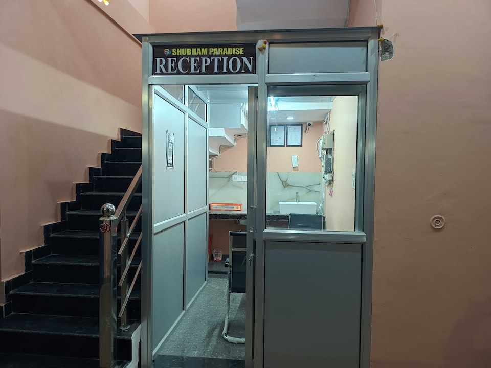 Hotel O Shubham Paradise , Vikas Nagar Lucknow, Lucknow
