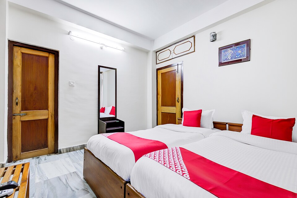 OYO 13303 Shantiniketan Homestay, Uzan Bazar Guwahati, Guwahati