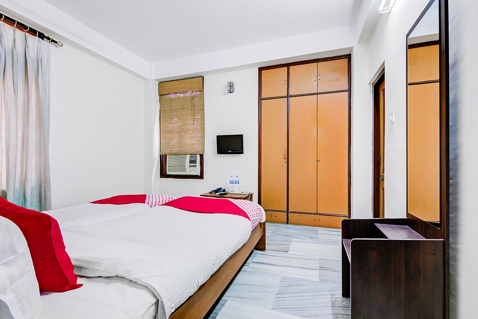 OYO 13303 Shantiniketan Homestay, Uzan Bazar Guwahati, Guwahati
