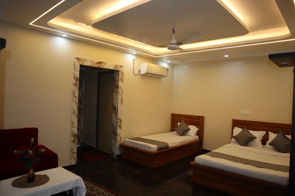 SPOT ON Hotel Lotus Grand, Nizamabad city, Nizamabad