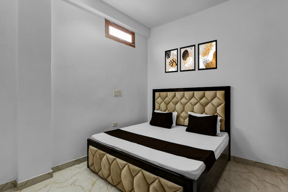 SPOT ON Hotel Three Star Legacy , Barra Kanpur, Kanpur