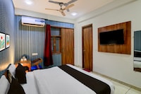 Super Townhouse Sector 122 Noida Formerly Anvi Inn