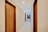 Super Townhouse Sector 122 Noida Formerly Anvi Inn