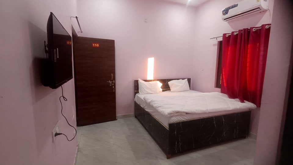 OYO Hotel O Cloud Inn Homestay, Tikonia Haldwani, Haldwani