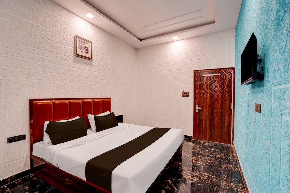 Hotel O Midtown Roadways, Rudrapur, Rudrapur