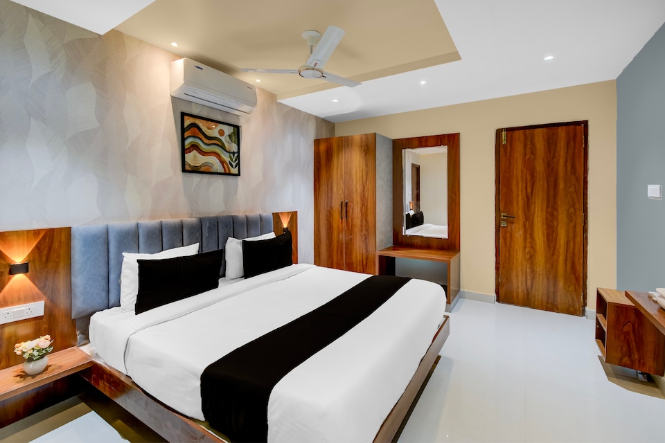 Hotel O Sri Aditya Utsav , Kompally - Jeedimetla, Hyderabad