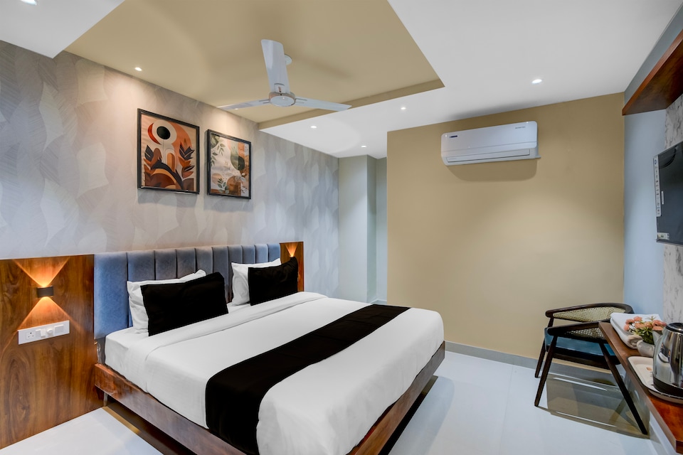 Hotel O Sri Aditya Utsav , Kompally - Jeedimetla, Hyderabad