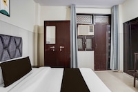 Hotel O Dwarka Mor Metro Station