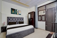 Super Hotel O Dwarka Mor Metro Station