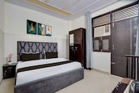 Hotel O Dwarka Mor Metro Station