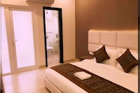 Hotel O V K Guest House