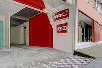 Hotel O J&b Room Pramuka - 4 hours stay