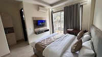 Hotel O Ostan Stay