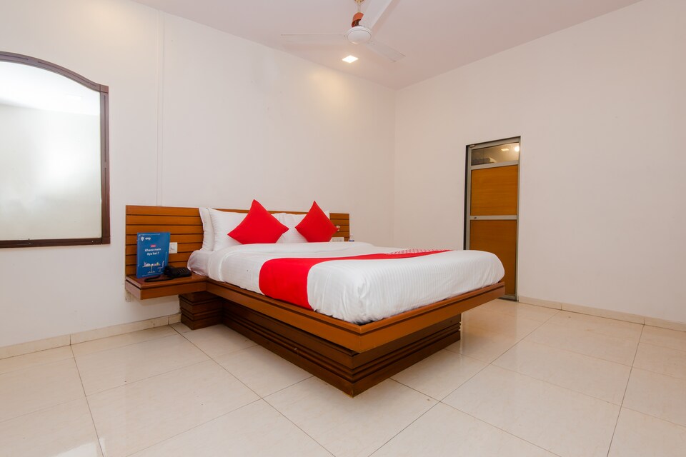 OYO 13308 Nest Inn, Mumbai- Kalyan-Bhiwandi- Badalapur, Mumbai