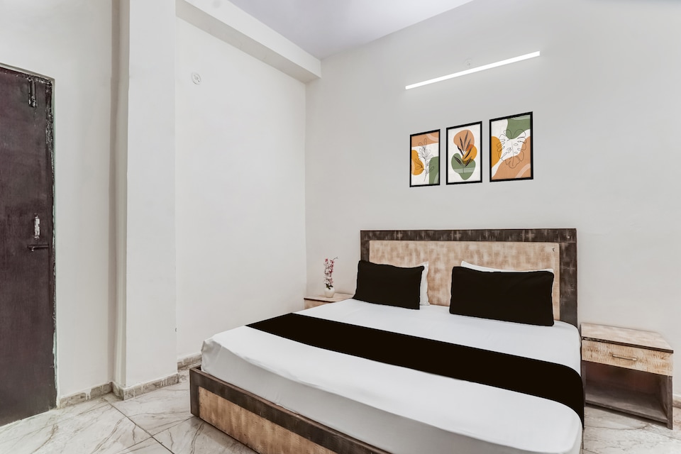 Super Hotel O Sector 12 Ghaziabad Formerly VIP Inn, Ghaziabad City, Ghaziabad