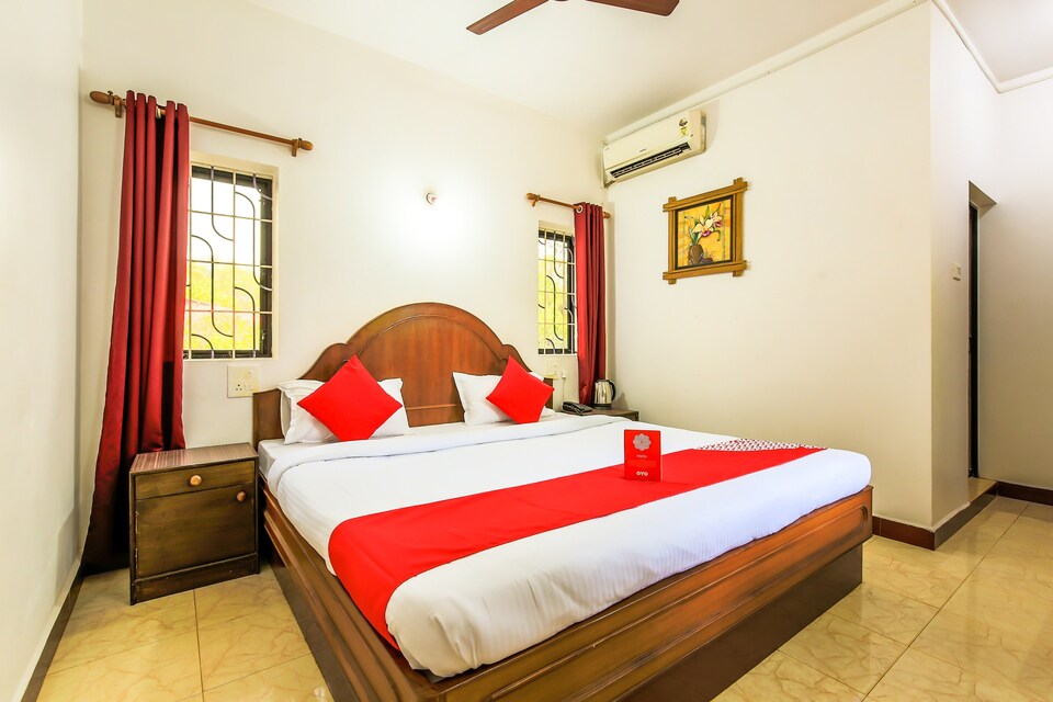 OYO The White Feather Hotel, Morjim Goa, Goa