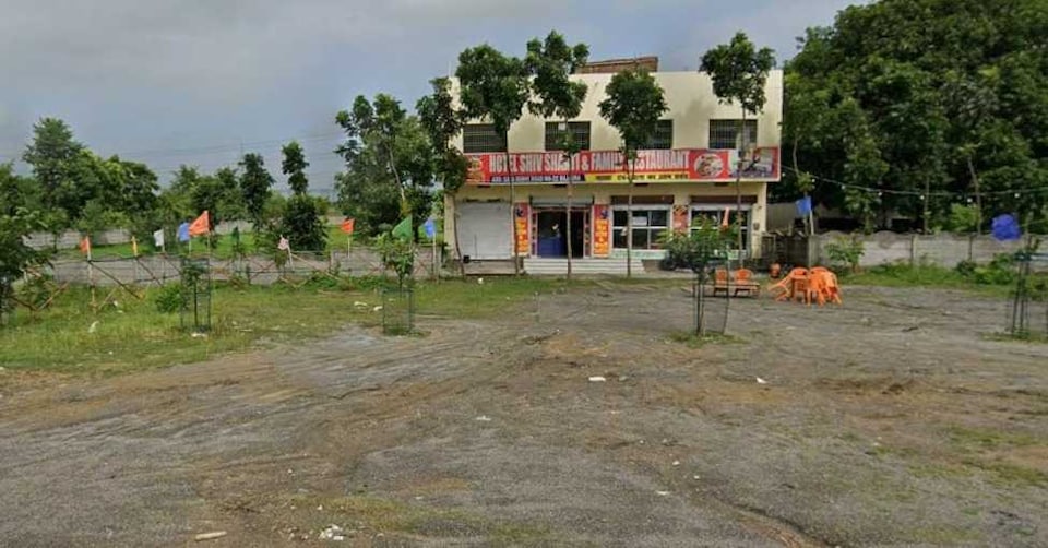 SPOT ON Shive Vartika Hotal, Bajaura, Bajaura