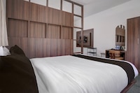 Townhouse High Court of Karnataka Formerly The Pride