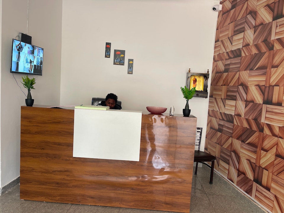 Hotel O S Town Guest House, Ferozepur Road Ludhiana, Ludhiana