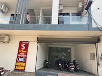 Hotel O S Town Guest House