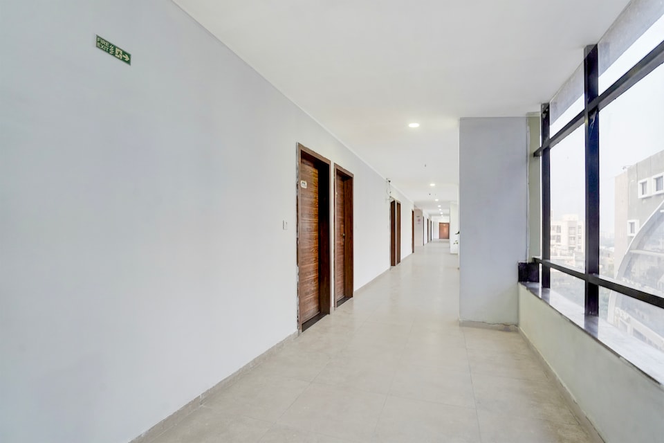 Super Collection O Kalol Junction Formerly Hotel Prime Land, Kalol Gandhinagar, Gandhinagar