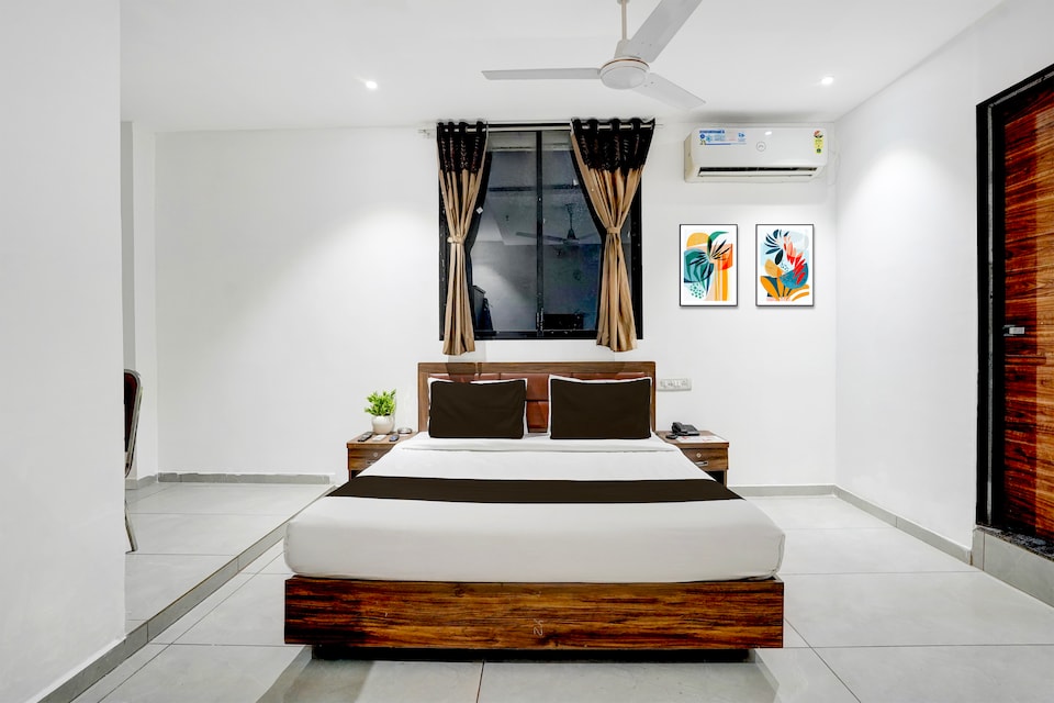 Collection O Kalol Junction Formerly Hotel Prime Land, Kalol Gandhinagar, Gandhinagar