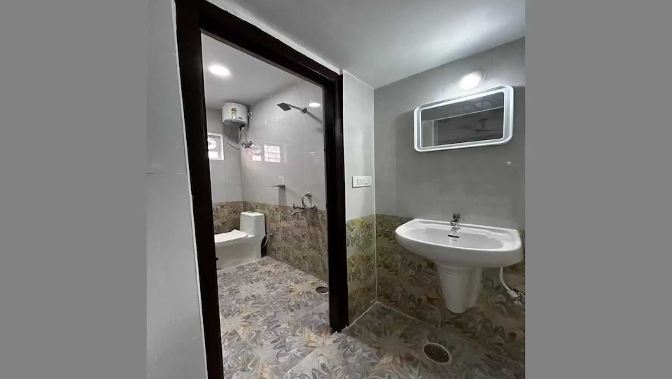 HOTEL O RVS SQUARE, Secunderabad, Hyderabad