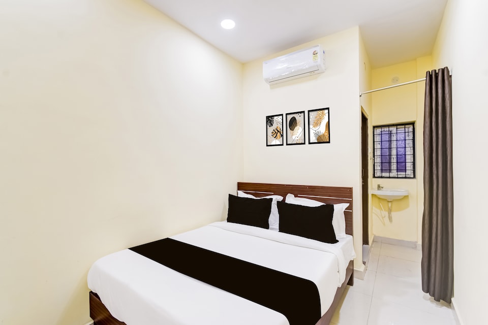 HOTEL O RVS SQUARE, Secunderabad, Hyderabad