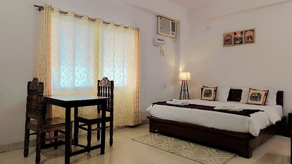 Hotel O by OYO Utsav And Banquet Hall, Zero Mile Barauni, Begusarai