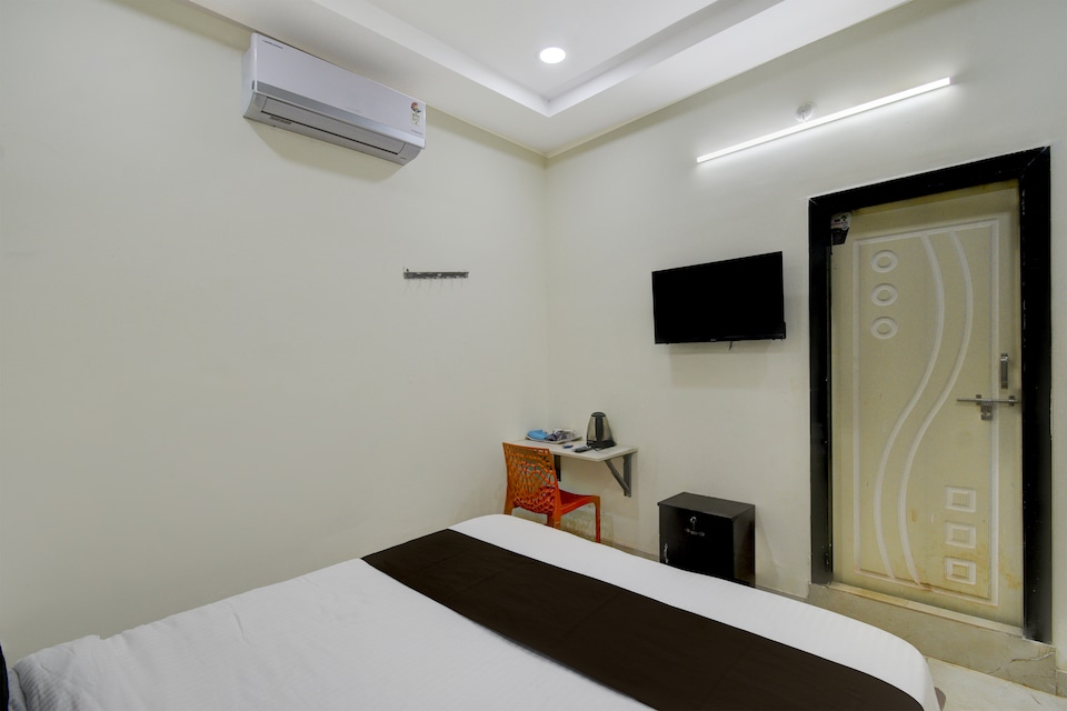 Hotel O by OYO Jay Vaibhav, LB Nagar - Ramoji, Hyderabad