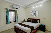 Hotel O by OYO Jay Vaibhav