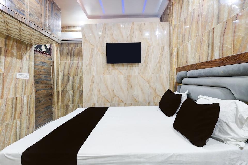 Hotel O new A.p galaxy , Kanpur Railway Station, Kanpur